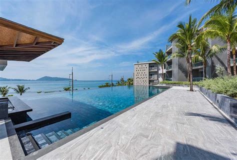 Oceanfront Beach Resort and Spa, Phuket Hotel in Patong Beach Phuket Thailand