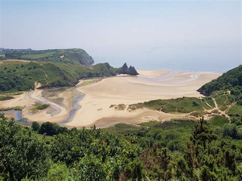 Three Cliffs Bay Beach | VisitWales