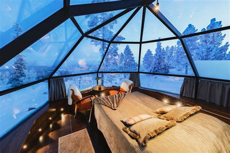 Igloo hotel Finland | Levin Iglut – Golden Crown | Igloo hotel finland, Northern lights hotel ...