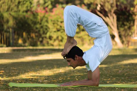 Does Weight Loss Yoga Really Work for Men?