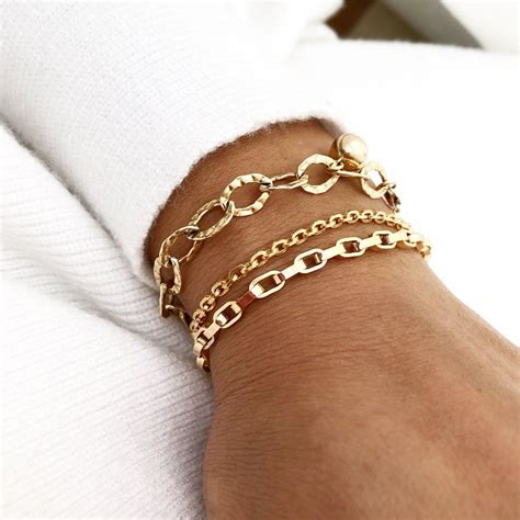 Modern Gold Bracelet Set | Dainty bracelets, Gold bracelet for women ...