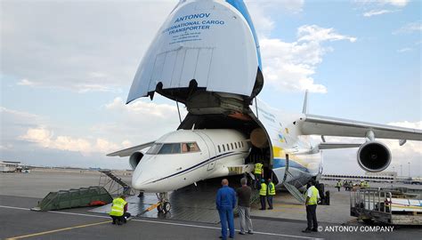 Plakat Schatten Zweite Klasse antonov cargo Legierung starten vier Mal