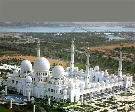 Visit Grand Mosque Abu Dhabi | Grand mosque, Mosque architecture, Mosque