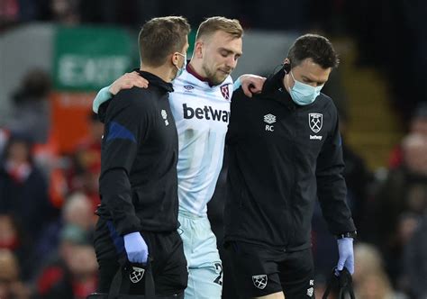 Bowen injured against Liverpool