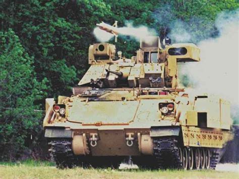 Bradley fighting vehicle, Tanks military, Military armor