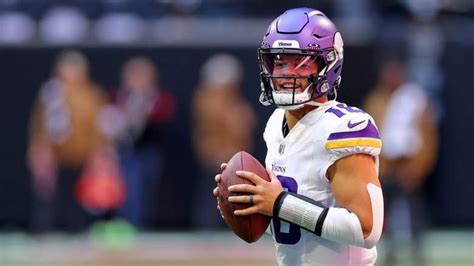 Vikings Will Start Jaren Hall in Place of Nick Mullens vs. Packers