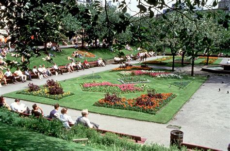 How Piccadilly Gardens has looked down the years - Manchester Evening News