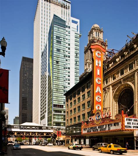 Welcome to theWit Hotel in Chicago | Downtown Chicago Hotel