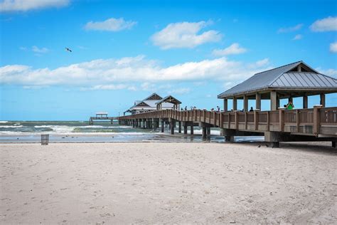 Things to Do in Clearwater Beach - for Adults and Couples! - Wandertooth