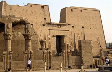 Temple of Edfu, facts, location, inscriptions, and architecture