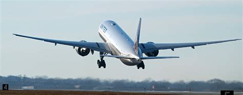 United 777-300ER Current and Future Routes - Live and Let's Fly