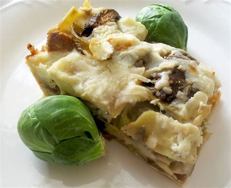 Brussels Sprouts Lasagna | Lisa's Kitchen | Vegetarian Recipes | Cooking Hints | Food ...