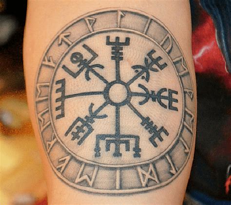 Tatuajes de Runas Vikingas. Talismanes del poder Nórdico