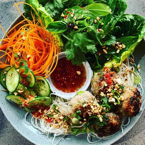 Vietnamese Bun Cha Vietnamese Bun Cha | Asian recipes, Bun cha, Healthy recipes