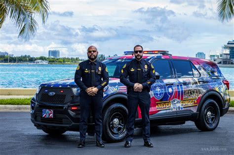 City of Miami Police Department Unveils 9/11 Remembrance Car Wrap and Badge - Tunnel to Towers ...