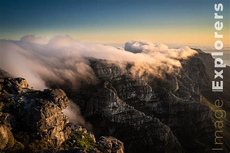 How to photograph Table Mountain at Sunset - by Image Explorers