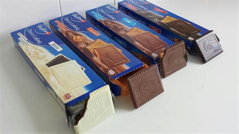 Tilililly Blog: Bahlsen Biscuits Choco Leibniz Review