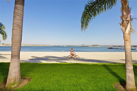 8 Best Mission Beach Hotels - Where to Stay in Mission Beach