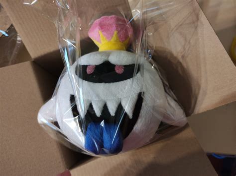 My King Boo plush arrived today. :) : r/LuigisMansion