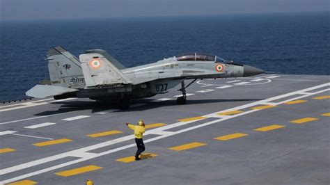 Tejas makes maiden landing on India’s indigenous aircraft carrier INS ...