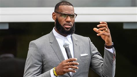 Documentary to feature LeBron James' I PROMISE School | wkyc.com