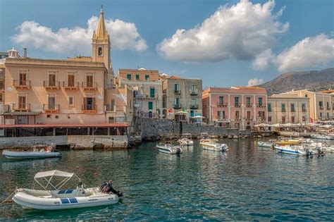 Lipari,Sicily: the Heart of the Aeolian Islands - NextStop-Italy