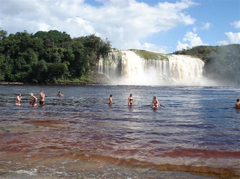 Canaima Lagoon Waterfalls - World of Waterfalls