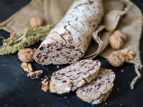 Rustic German bread | Recipe | Kitchen Stories