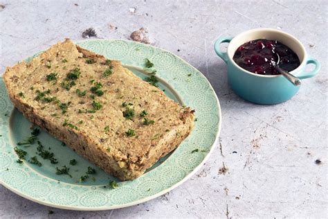 Vegan parsnip and cashew nut roast | Cook Veggielicious