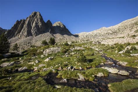 The Highest Mountains in Spain including Stunning Photos of Each Peak - Discovery UK