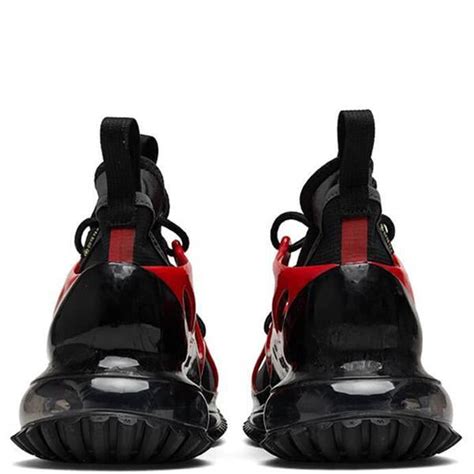 Air Max 720 Utility - Black/Iron Grey/University Red – Feature