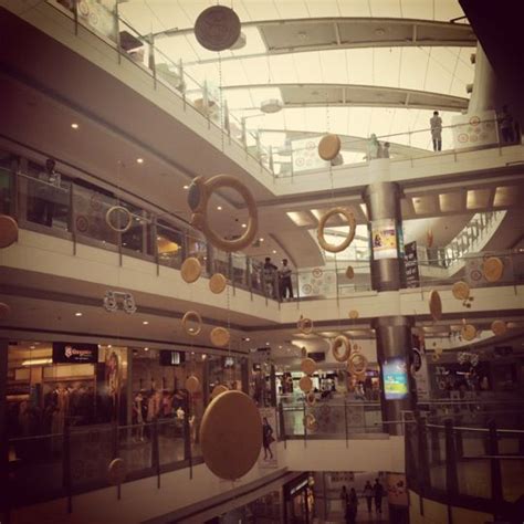 Mantri Square Mall in Bangalore: Must-know information, route and mall guide