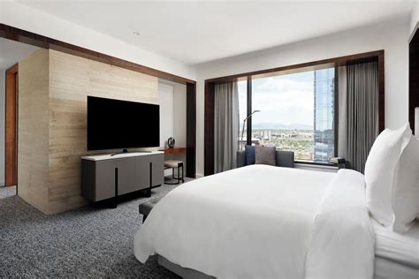 Four Seasons Hotel Denver Reviews, Deals & Photos 2023 - Expedia