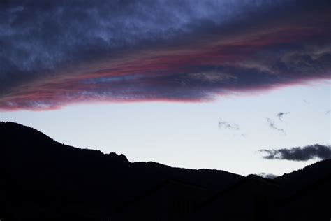 Mountain wave clouds, Boulder CO, 26 October 2015 at 6:27 pm. – Flow Visualization