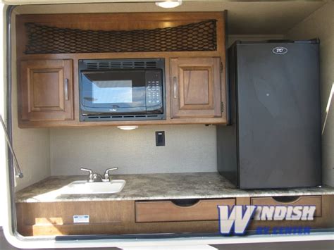 Grand Design Reflection Fifth Wheel: High-End Features, Affordable Price Tag - Windish RV Blog