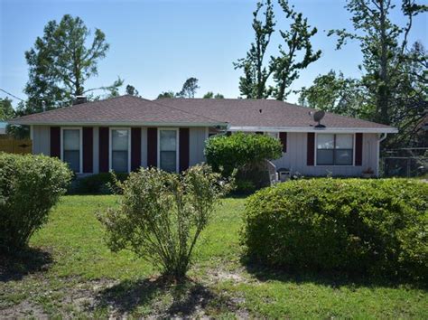 Youngstown FL Waterfront Homes For Sale - 16 Homes | Zillow