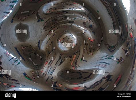 Reflections at the Bean at Millennium Park in Chicago, Illinois Stock ...