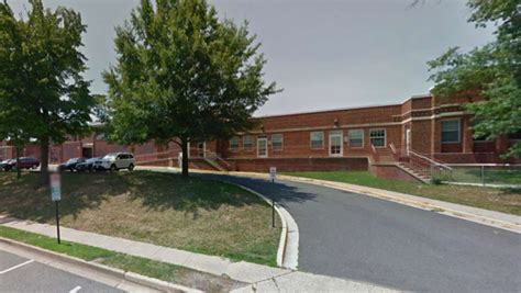 BREAKING: Two construction workers hurt at Arlington elementary school ...