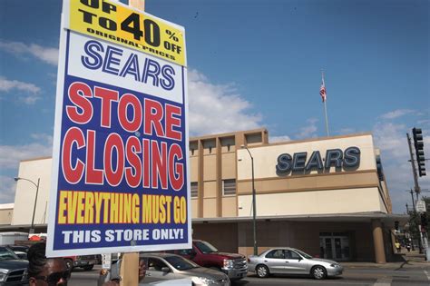 Store Closings Leave Small Cities With Few Jobs — And Places To Shop ...