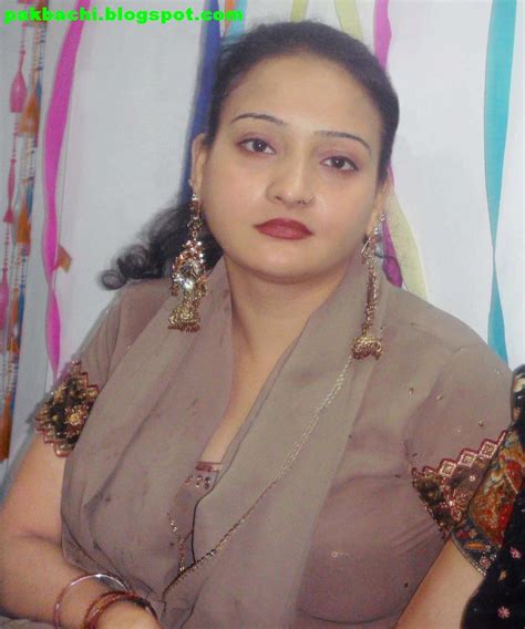 Hot Girls From Pakistan, India and all world: Hot Aunty From Karachi ...