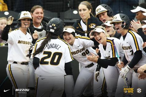 Mizzou Softball on Twitter: "REMEMBER WHEN? The Tigers opened up their brand new #Mizzou ...