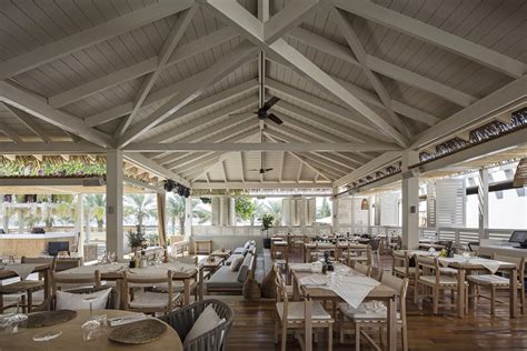 El Chiringuito Ibiza.Dubai - Picture gallery | Restaurant architecture ...