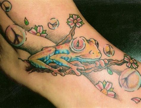 Crazy Frog Tattoos | crazy chest tattoo frog tattoos on the foot | Frog tattoos, Tattoos, Body ...