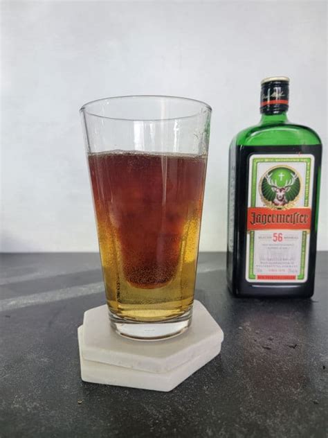 Jager Bomb Shot Recipe (Easy and Fun) - Tammilee Tips