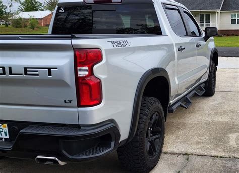 New Fender Flares installed today! : r/Silverado