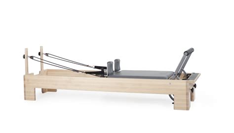 Balanced Body Studio Reformer - Long + Lean Pilates