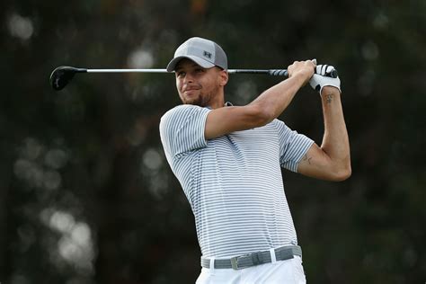 Steph Curry will try his hand at professional golf again in August