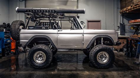 Meet the Vintage Ford Bronco That Sold for $170,000! - TrendRadars