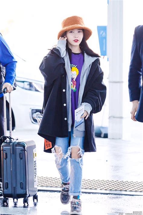 IU Shows Her Visual's Versatility Through Her Casual Fashion