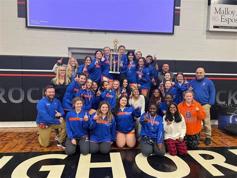 Olentangy Orange Repeats at Girls Wrestling State Duals